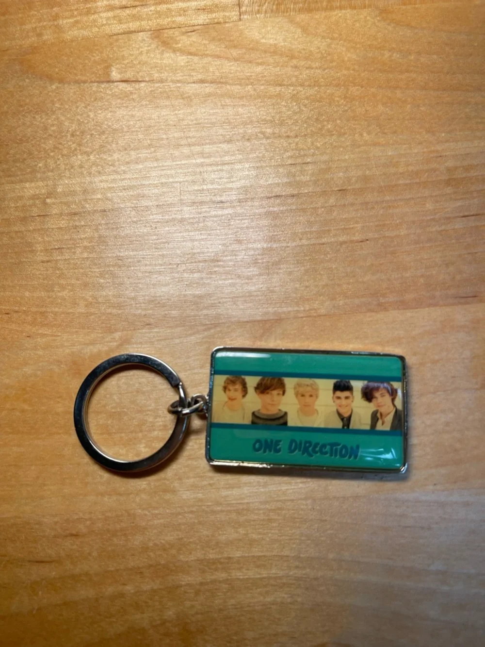 1D One Direction Multi-Color Photo Keychain Trio - Picture 8 of 9